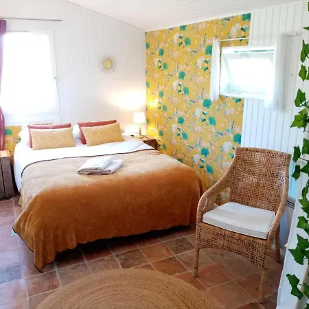 Сasa de vacaciones le grand pré Longué