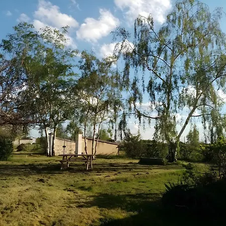 Сasa de vacaciones le grand pré Longué